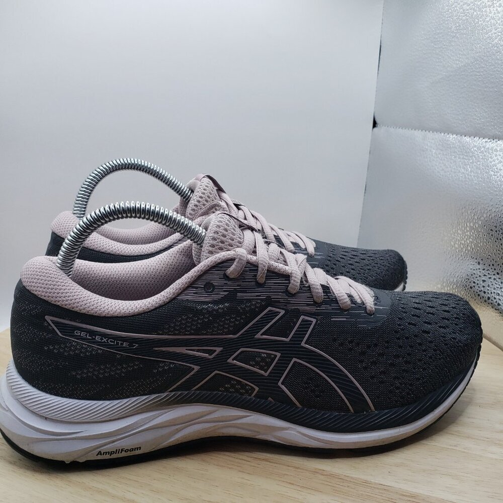 Asics Gel Excite 7 Women's Running Training Shoes Sz 8.5 Gray Rose Pink 1012A562